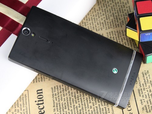 索尼 LT26i 黑色 背面图